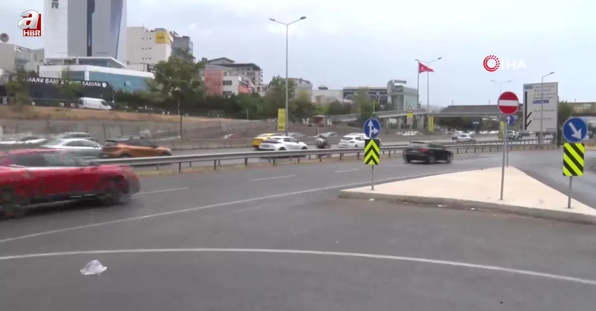 İstanbul’da beklenen yağmur başladı