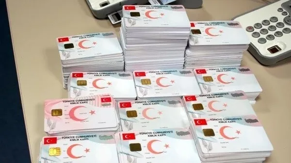 igadan-kktcye-gidecek-yolculara-eski-tip-kimlik-karti-uyarisi-1624989165750.jpg Eski TC kimlik kartları artık geçerli olmayacak! O ülkeye seyahat edeceklere kritik uyarı | YENİ TC KİMLİK KARTI NASIL ALINIR? - 8