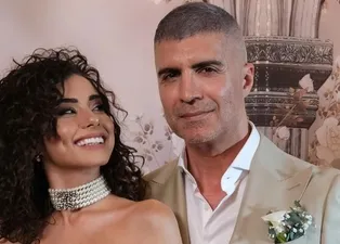 Özcan Deniz’in 22 yaş küçük eşinden evlilik teklifi itirafı! Çok sinirlendim