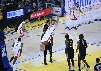 Alperen Şengün şov yaptı! Seriyi uzattı