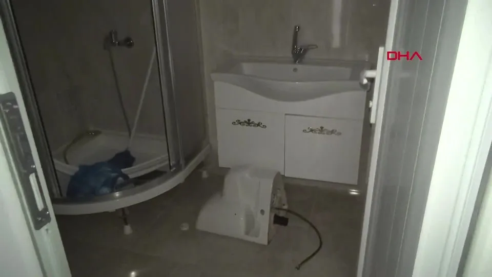 ofkeli kiraci mal sahibine kizdi bakin ne yapti arnavutkoy de soke eden olay video