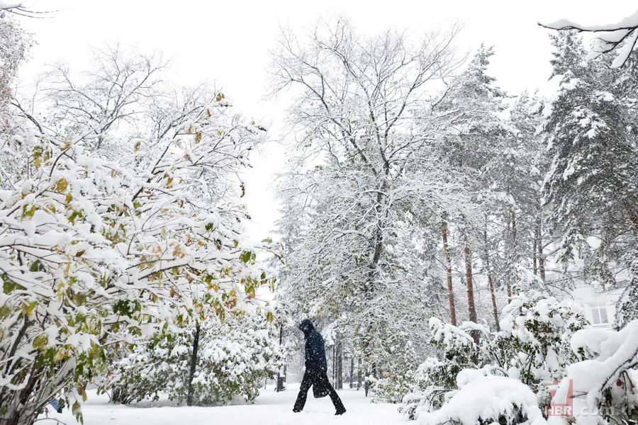 14 ilde sarı kod devrede: Sağanak, kar ve fırtınaya dikkat! Yeni yağışlı sistem yolda 7