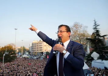 Ekrem İmamoğlu'nun 250 bin lira değerindeki saati dikkat çekti