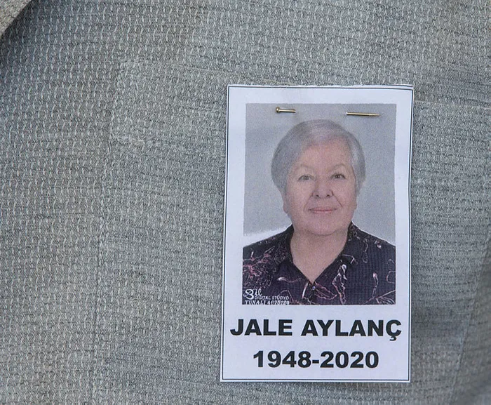 Oyuncu Jale Aylanç son yolculuğuna uğurlandı - 3