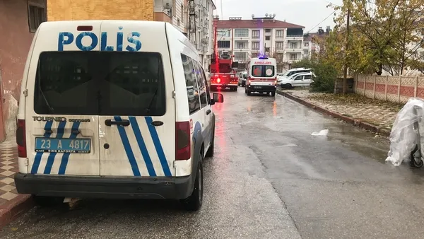 1669798703115.jpg Elazığ’da kömürlüğe giren anne oğlunun cansız bedenini buldu! Ekipler soruşturma başlattı - 5