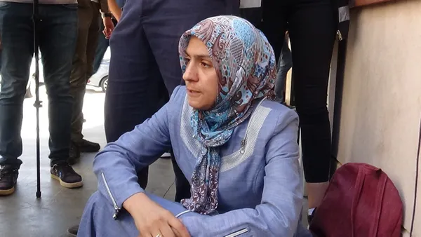 Oturma eylemi yapan Diyarbakır annelerinden HDP'lilere tepki - 1