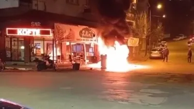 Park halindeki elektrikli bisiklet yandı