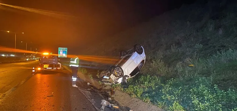 İstanbul-İzmir otoyolunda feci kaza: 1'i ağır 3 yaralı