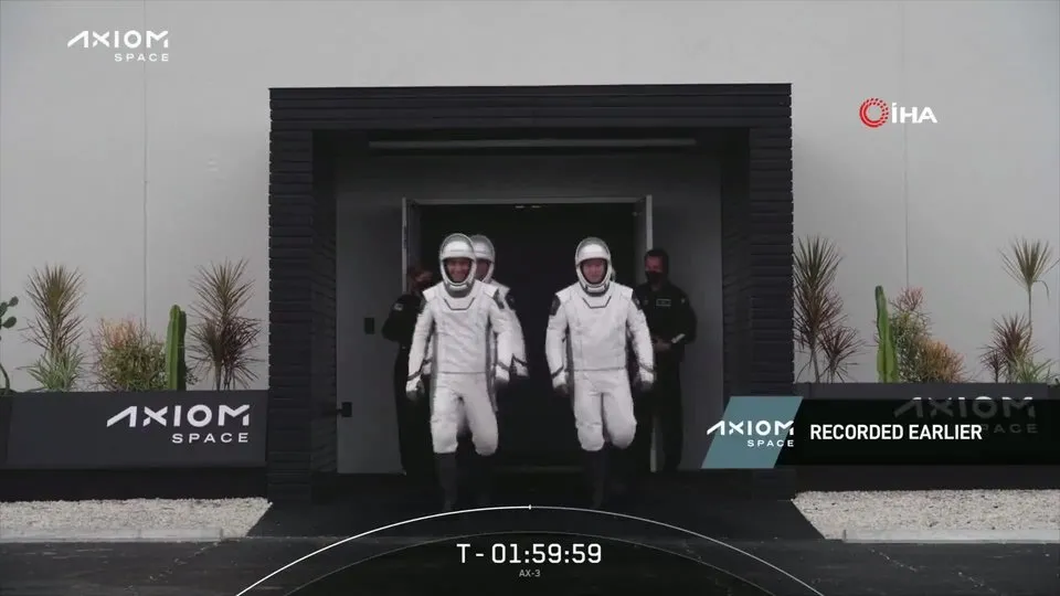 Türkiye’nin ilk astronotu Alper Gezeravcı’nın uzay yolculuğuna saatler kaldı! Tüm kontroller tamamlandı