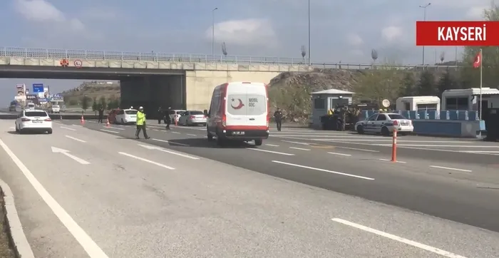 Bakan Yerlikaya duyurdu! Bayram tatilinde 2 bin 101 düzensiz göçmen yakalandı