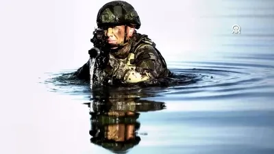 Türkiye güçlü ordusuyla...