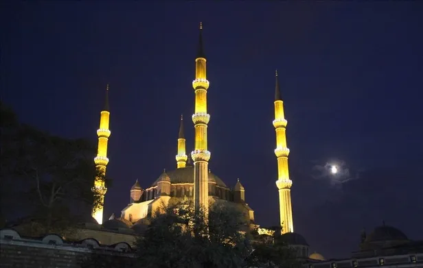 berat-gecesi-ne-zaman-hangi-gun-2022-diyanet-berat-kandili-ayin-kacinda-idrak-edilecek-1647255258437.jpg Berat Gecesi ne zaman, hangi gün? 2022 Diyanet Berat Kandili ayın kaçında idrak edilecek? - 2