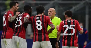 İtalyanlar Cüneyt Çakır’a ateş püskürdü