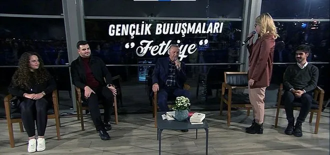 Başkan Erdoğan’a Gülşen Taşol’dan 21 yıllık fotoğraf sürprizi! O bilgisayar geldi...