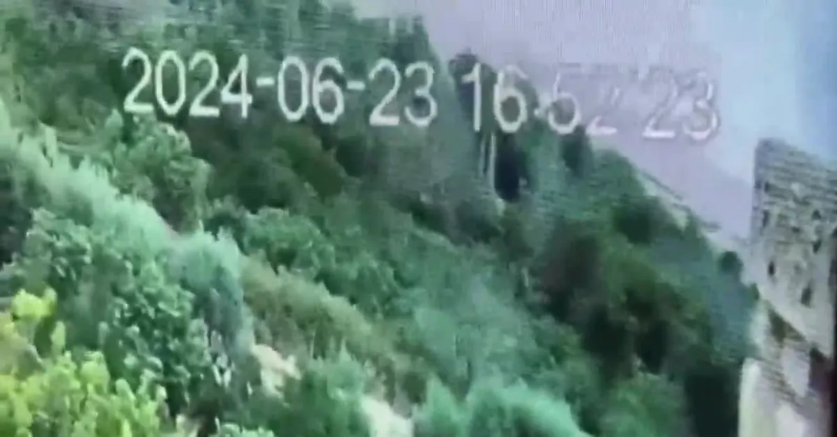 Mardin'deki yangın güvenlik kamerasında!