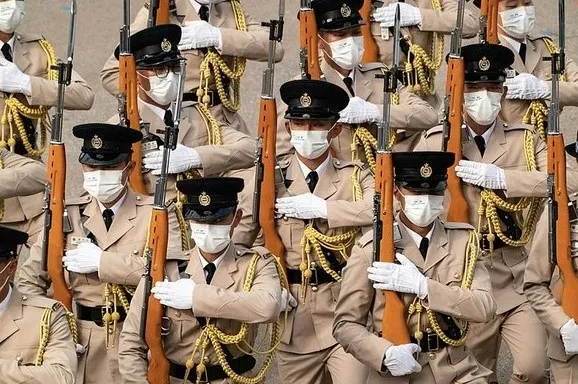 cinde-askeri-darbe-iddiasi-devlet-baskani-tutuklandi-dedi-ortalik-karisti-1664026565524.jpg Çin’de askeri darbe iddiası! Devlet başkanı tutuklandı dedi ortalık karıştı - 3