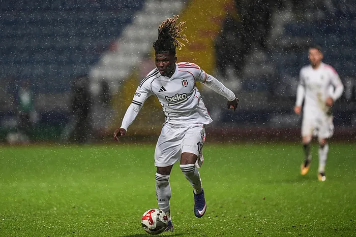 Beşiktaş Konyaspor maçı! Sergen Yalçın'dan ilk 11 kararı - 1