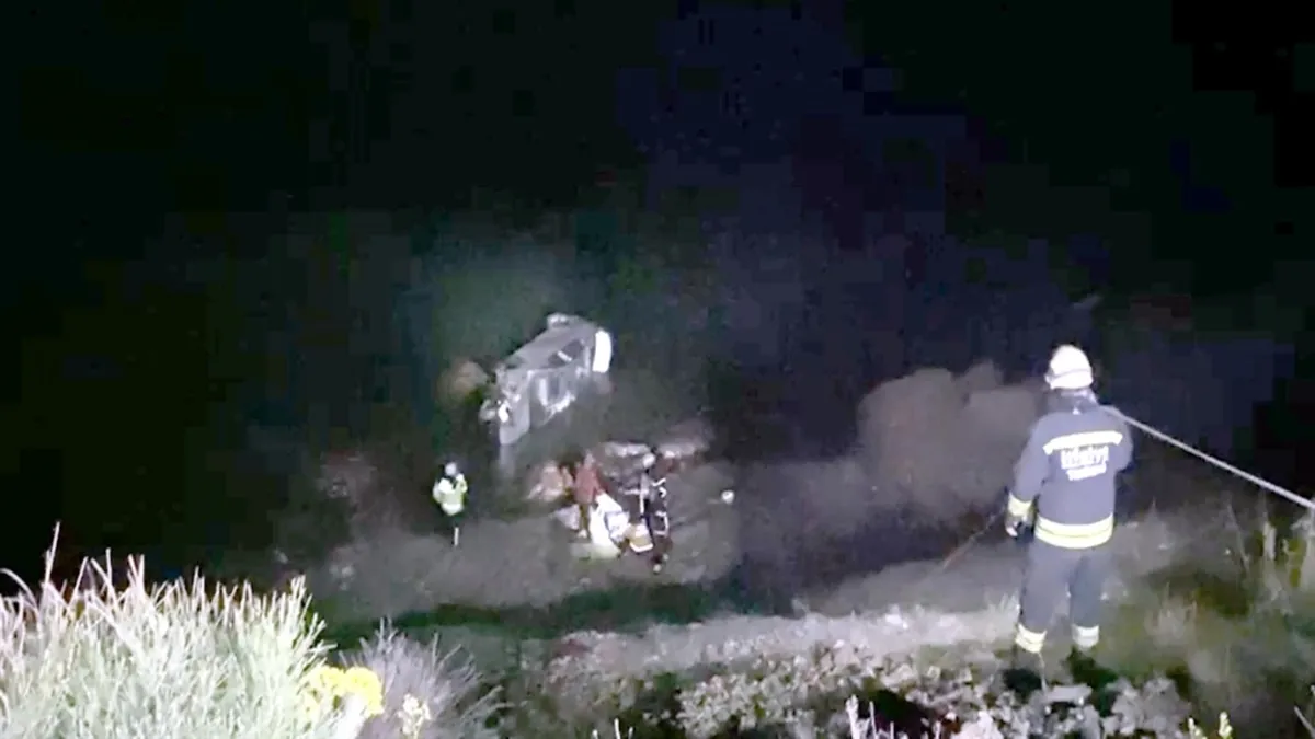 Tekirdağ'da korkutan olay! Otomobil deniz kenarına düştü