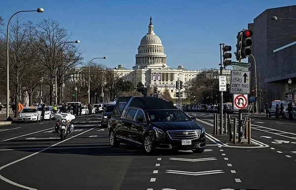 ABD'de kanlı baskın sonrası alarm! Joe Biden'ın yemin töreni öncesi ordu devrede! - 7