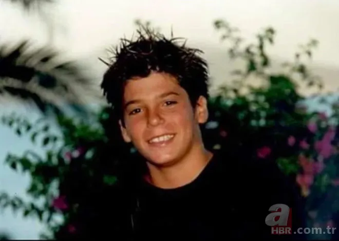 Erkenci Kuş dizisinin yıldızı Can Yaman'ın fotoğrafları sosyal medyayı salladı 21