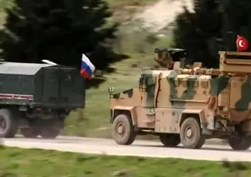 Türkiye ve Rusya'dan Suriye'de ortak devriye!