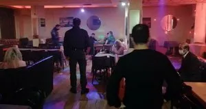 Korona partisine baskın