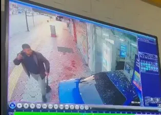 Önce otomobille çarptı sonra kurşun yağdırdı! Montajlı fotoğrafları ortaya çıktı