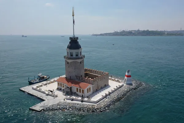 İstanbul’un incisi: Kız Kulesi! 2 yıllık aranın ardından bugün açılıyor