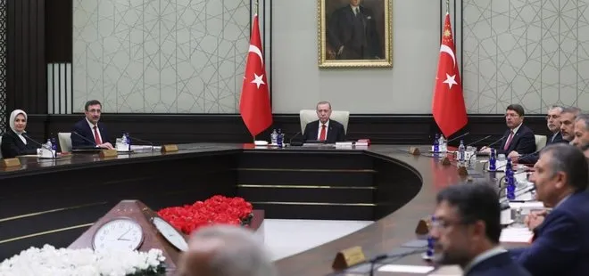Kabine Toplantısı bitti mi, ne zaman bitecek? Kabine Toplantısı’nda hangi kararlar alındı? İşte, Başkan Erdoğan’ın açıklamaları...