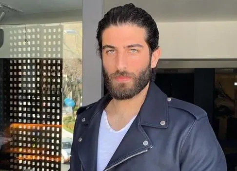 1674209061595.jpg Şevval Şahin’le Murat Kazancıoğlu aşka geldi! Kesenin ağzını açtı - 1