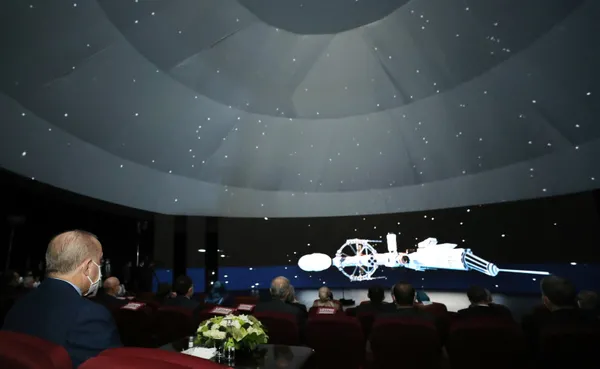 Başkan Recep Tayyip Erdoğan duyurdu! Türkiye 2023 yılında Ay’a ulaşacak