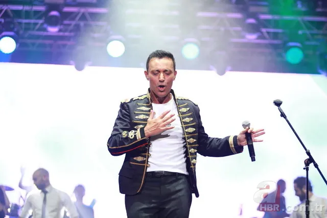 Tuba Ünsal ile Mustafa Sandal'ın ortaya çıkan görüntüsü şoke etti! 17 yıl sonra yeniden 6