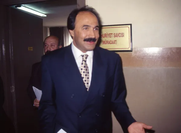 CHP’li Mehmet Sevigen bombaladı! CHP kırmızı çizgisini yok etti