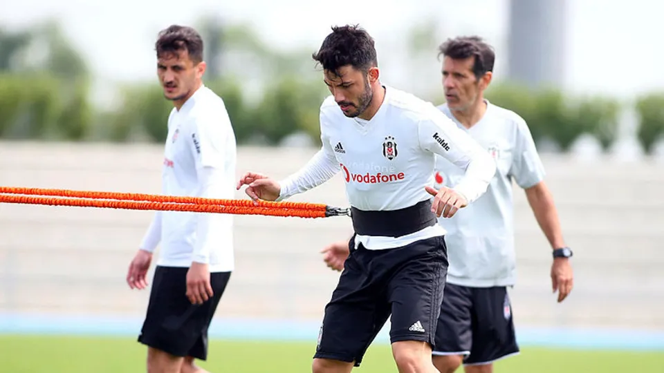 Tolgay Arslan'dan Fenerbahçe'ye mesaj