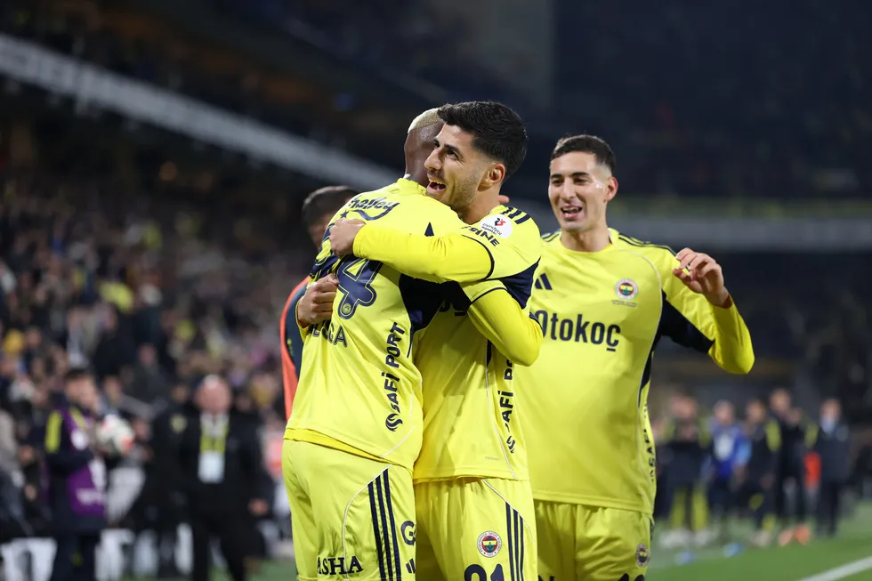 fenerbahce-zorlu-konyaspor-virajinda-kanarya-deplasmanda-hata-istemiyor-1778336632357.jpg Fenerbahçe zorlu Konyaspor virajında! Kanarya deplasmanda hata istemiyor - 2