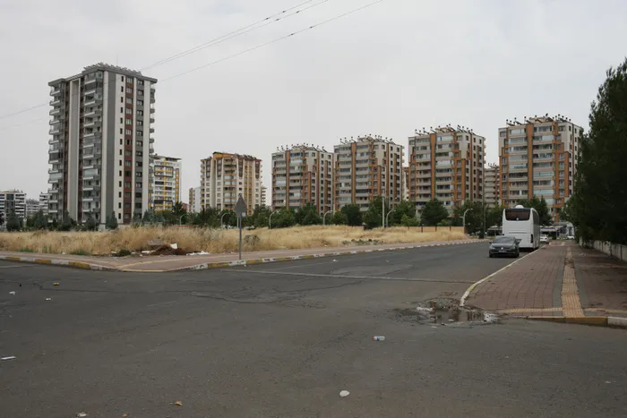 Diyarbakır'da fırsatçılar harekete geçti! Ev kiraları yüzde 300 arttı - 2