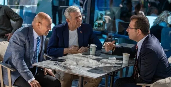 CHP yandaşı Uğur Dündar’dan tepki: İzmir belediyecilik açısından çok şansız!