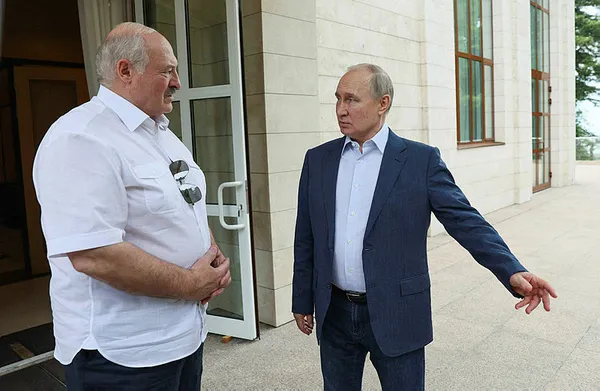 Putin Rusya’nın Belarus’a nükleer silah konuşlandıracağı tarihi açıkladı