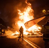 Fransa’da polis şiddeti devam edecek