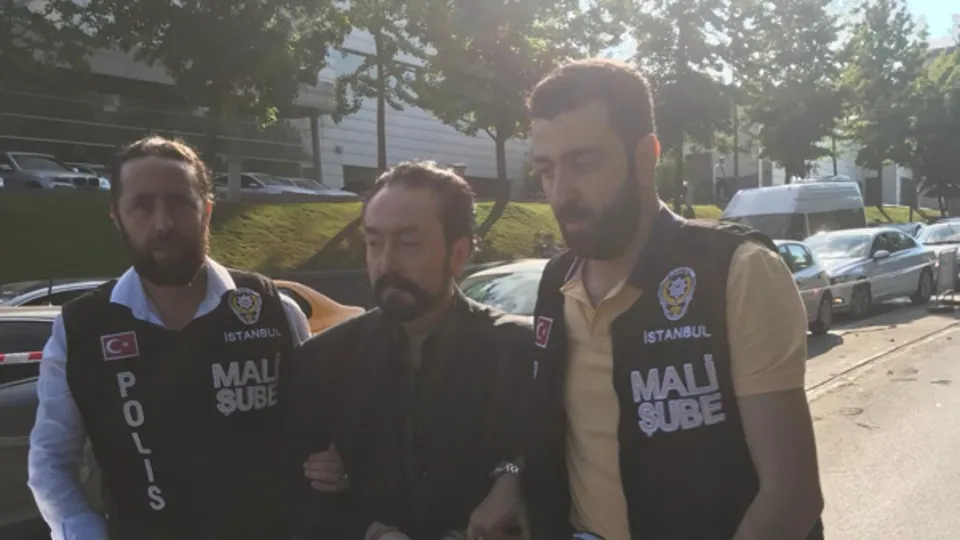 Adnan Oktar operasyonunda flaş ayrıntılar