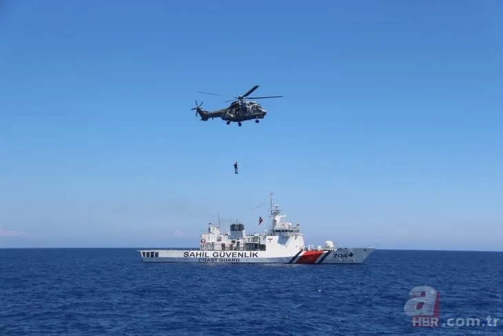 Türk donanmasından Akdeniz’de gövde gösterisi