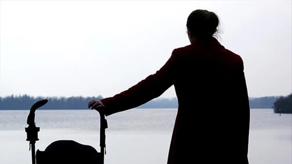 Yeni düzenleme yolda: Doğum izni uzuyor, 15 yaş altına hesap yasağı