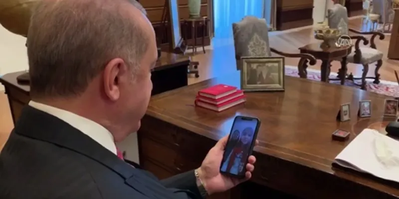 f klavye birincisi nisa