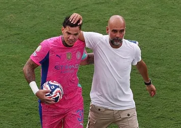 Felipe Melo'dan Ederson'a mesaj: Orada başka hissedersin