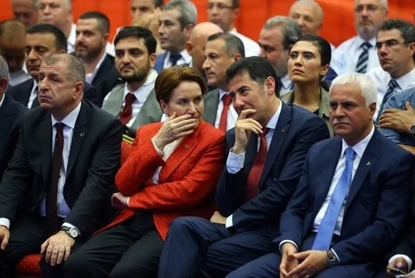 Son dakika: İYİ Parti İstanbul milletvekili Ümit Özdağ partisinden ihraç edildi - 4