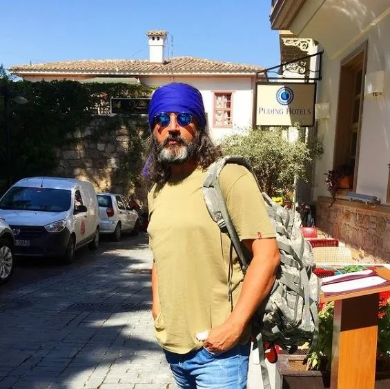 1617533498569.jpg Ünlü şarkıcı Çelik koronavirüse yakalandı! - 1