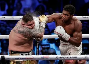 Anthony Joshua ve Andy Ruiz arasında nefes kesen maç!