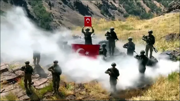 Mehmetçik’ten A Milli Takım’a büyük destek: Haydi Türkiye hep birlikte zafere