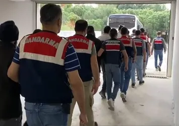 İzmir'de DEAŞ operasyonunda 8 tutuklama!