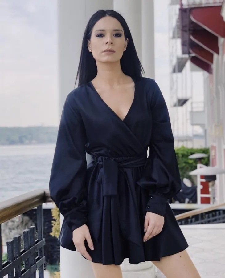 Yasak Elma Zehri için erkek iddiasına sert tepki! Şafak Pekdemir kimdir, kaç yaşında? Şafak Pekdemir kiminle evli?